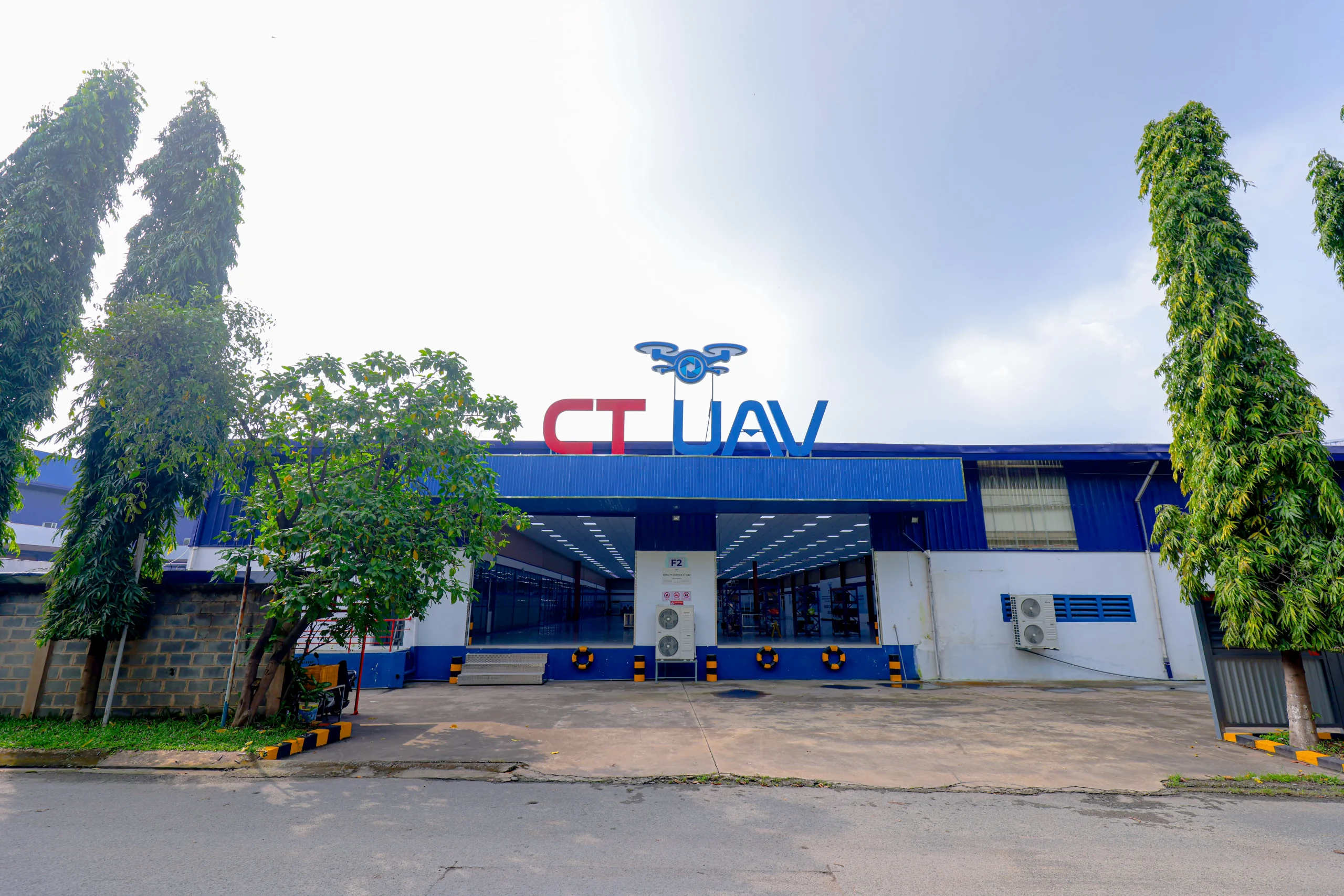 PCB-SMT electronics facility